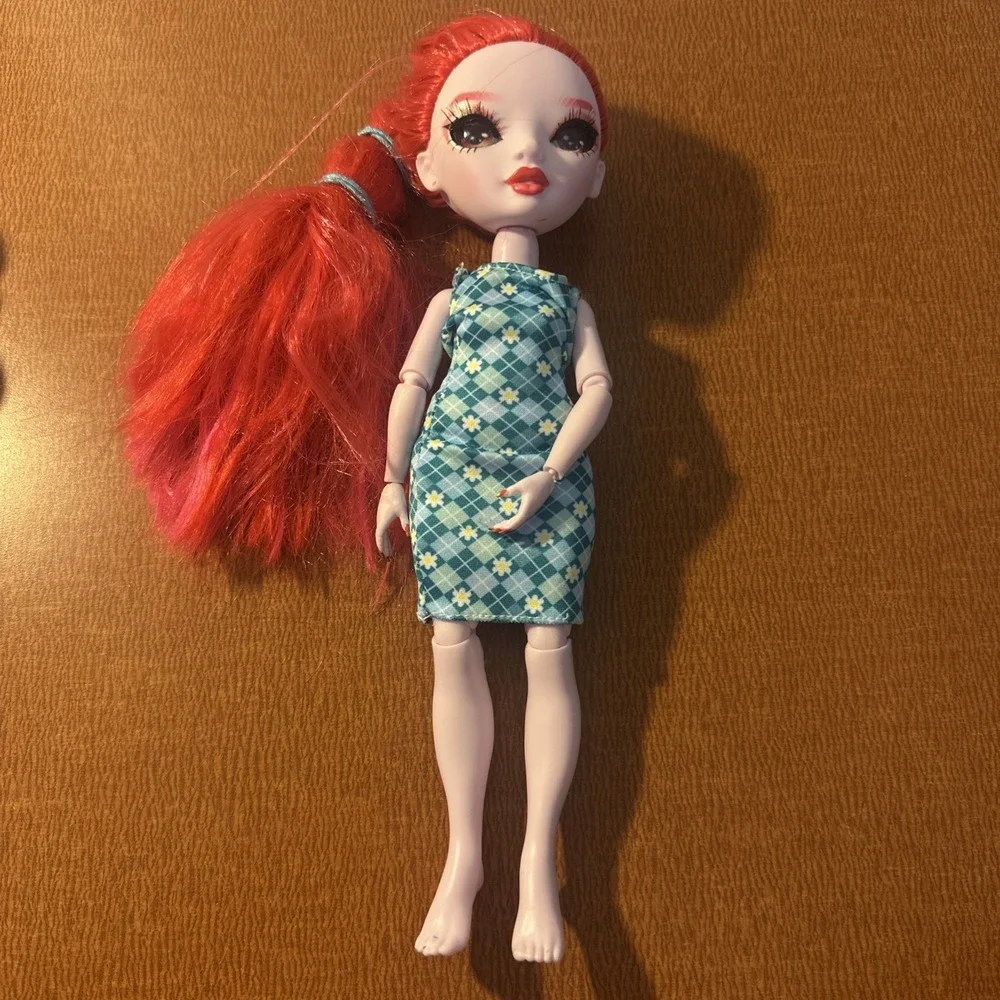 Rainbow Shadow High Rosie Redwood Fashion Doll MGA 2022 Blue Dress